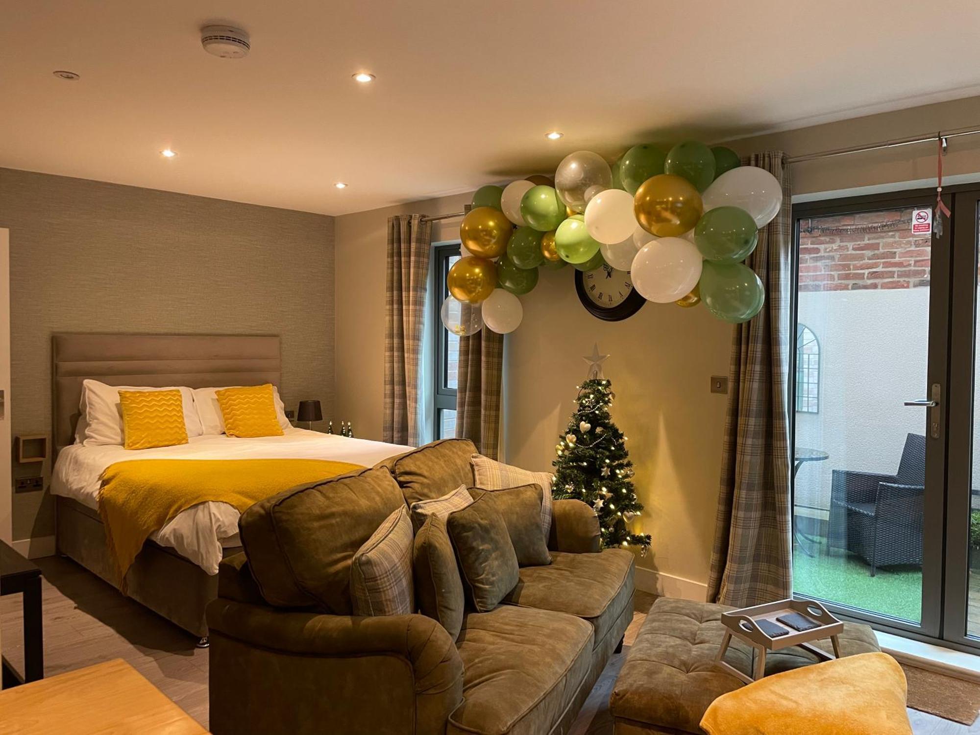 York Staycation With Free Parking Extérieur photo